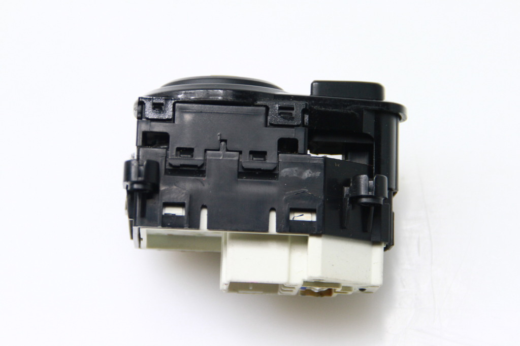 HYUNDAI i40 VF (1 generation) (2011-2020) Mirror adjustment switch 39R4801280 25208245