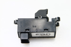 Hyundai i40 (2011–2026) Rear side door window switch 935803Z000 - 2