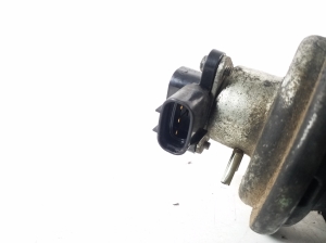  EGR valve 