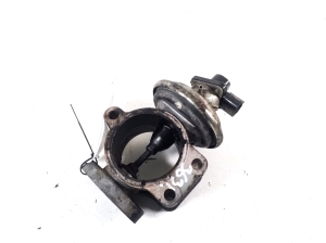  EGR valve 