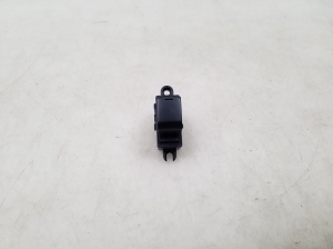   Rear side door glass switch 