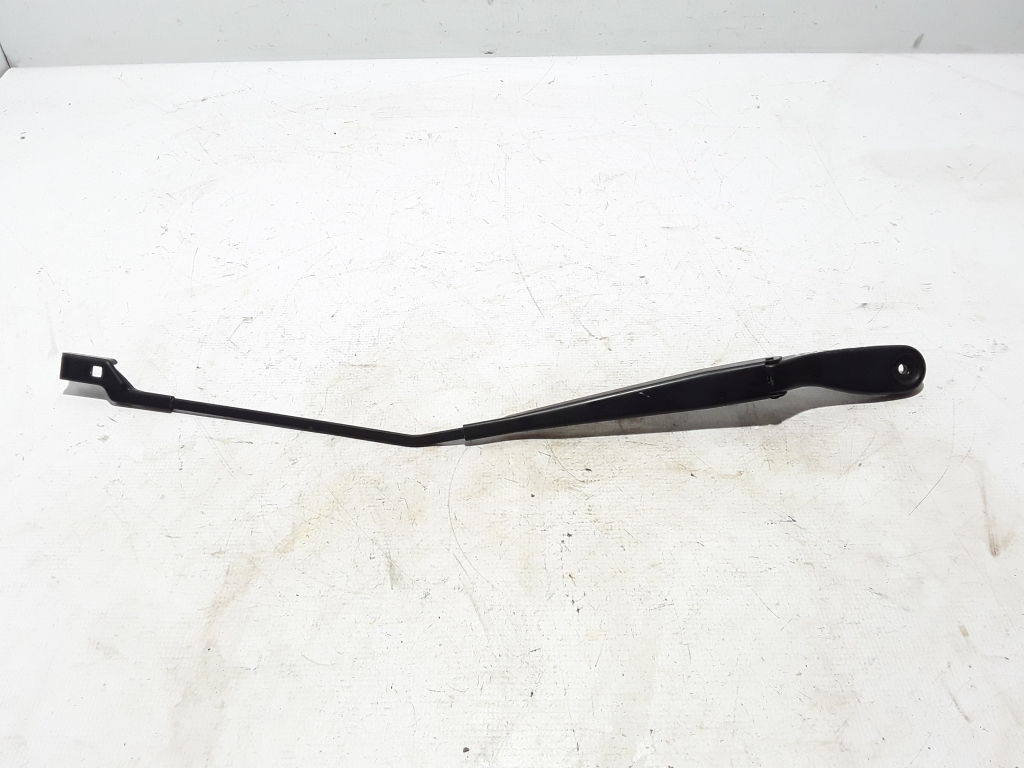 VOLVO V50 1 generation (2003-2012) Front Wiper Arms 31253997 22474091