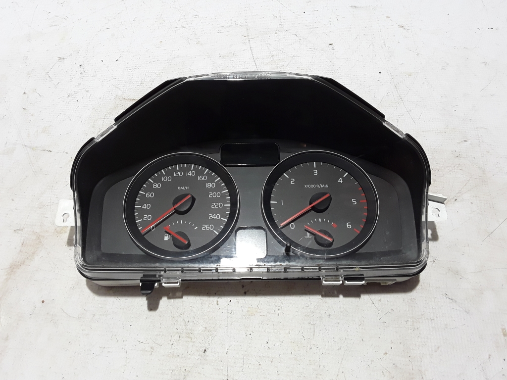 VOLVO V50 1 generation (2003-2012) Speedometer 31254776 22474078