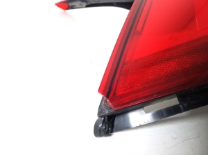  Rear corner lamp 