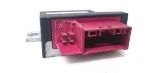 BMW 5 SERIES F10 (2010–2017) Fuel pump control module 1614 7276073 - 2