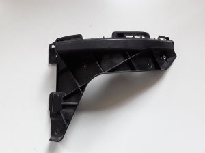   Rear bumper bracket 