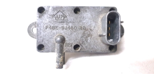 Ansaugluftdrucksensor - F48E-9J460-BB