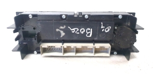 Volkswagen Bora (1998–2005) Heater control panel 5HB 008 139 3 - 2
