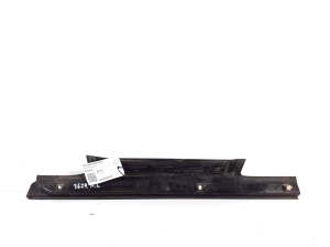 Mercedes Benz R-Class 251 (2006–2017) Inner sill trim A2516800535 - 3