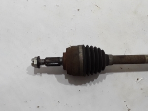 RENAULT Megane III (2008–2016) Front drive shaft and its parts 391001339R - 2