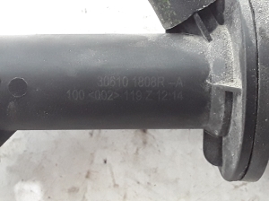RENAULT Megane III (2008–2016) Clutch master cylinder 306101808R - 3