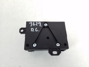  Fuel pump control module 