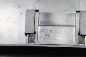 Suzuki Grand Vitara II (2005–2015) Handschuhfach NF11V7X0 - 4