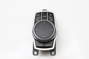 GPS-Steuergerät - 65825A0E449