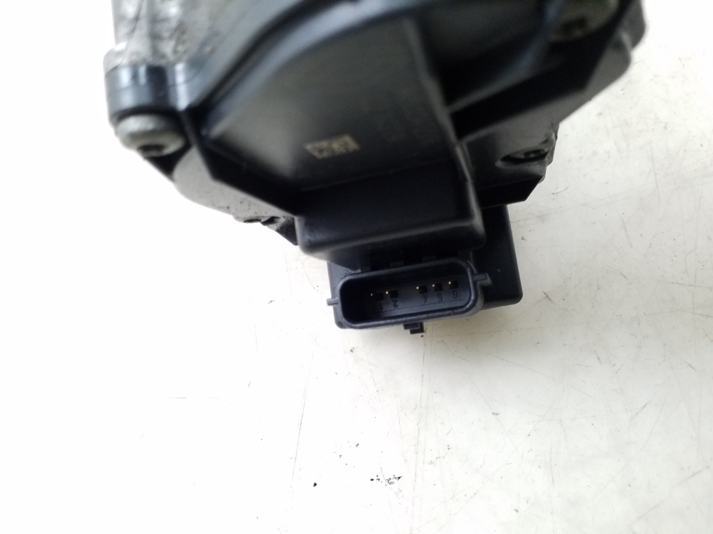 NISSAN Qashqai 2 generation (2013-2023) EGR-ventil 147105543R 24932016