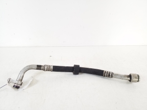 Mercedes Benz R-Class 251 (2006–2017) A/C hose A2518300715 - 2