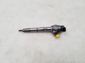  Fuel injector 