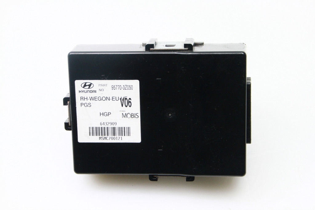 HYUNDAI i40 VF (1 generation) (2011-2020) Блок PDC 957703Z050 25209039