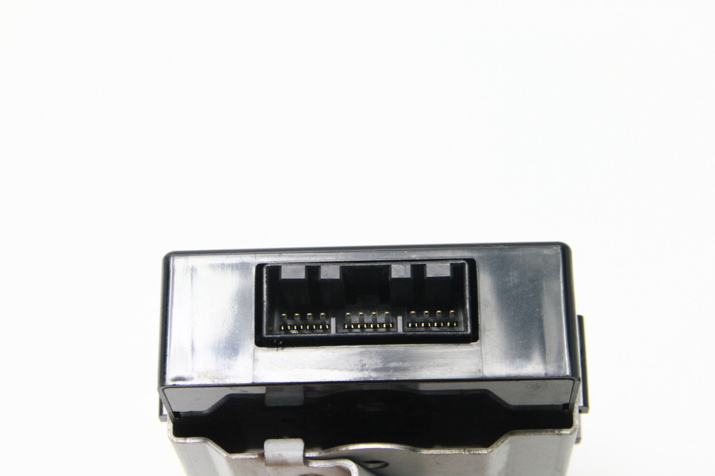 HYUNDAI i40 VF (1 generation) (2011-2020) PDC Parking Distance Control Unit 957703Z050 25209039