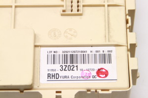 Hyundai i40 (2011–2026) Kaitsmekarp salongis 919503Z021 - 4