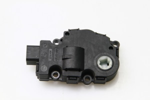 BMW 3 SERIES F30 (2011–2018) Salongi soojenduse klapi mootor T946104A - 3