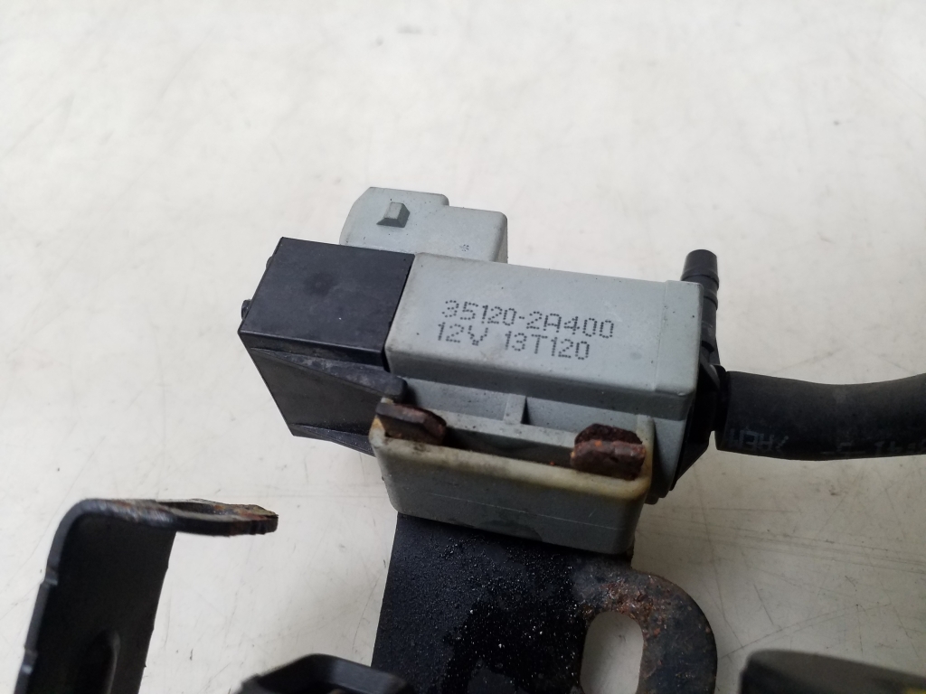 Used Hyundai ix35 Solenoids 351202A400