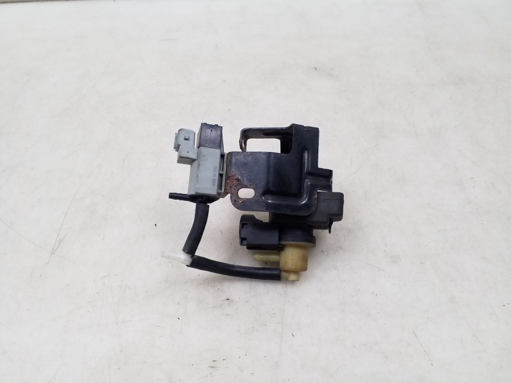 Used Hyundai ix35 Solenoids 351202A400