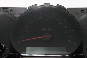 Suzuki Grand Vitara II (2005–2015) Mērinstrumentu panelis 3411079K20 - 3