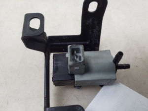 Kia Optima (2015–2026) Magnetventil 351202A450 - 3