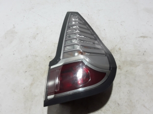  Rear corner lamp 