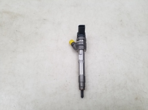  Fuel injector 