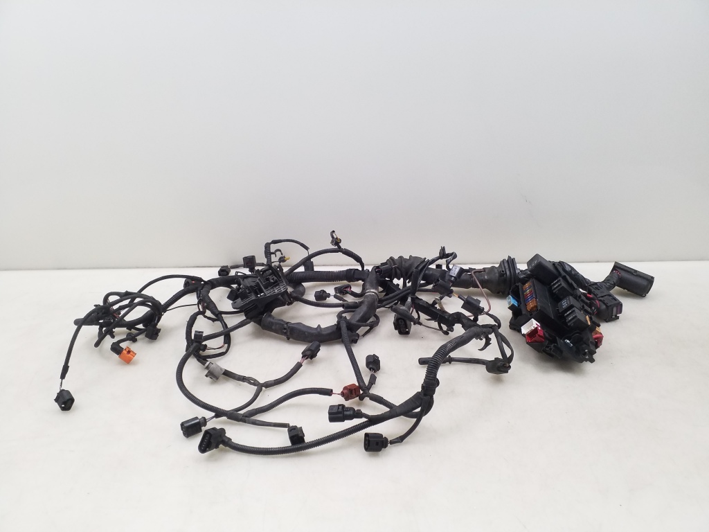 AUDI A4 B8/8K (2011-2016) Engine Cable Harness 24932817