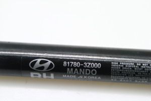 Hyundai i40 (2011–2026) Heckklappendämpfer 817803Z000 - 2
