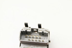 RENAULT Scenic (2003–2010) Front door glass switch 315042B - 2