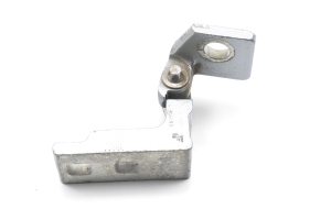 Opel Corsa D (2006–2014) Front door top hinge 13180568 - 4