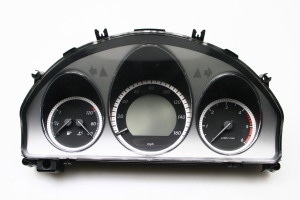 Kombiinstrument - A2049000605