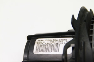 Mercedes Benz C-Class 204 (2007–2014) Heizungsgebläsemotor V7825001 - 2
