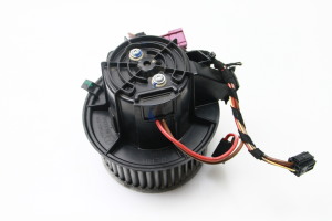Mercedes Benz C-Class 204 (2007–2014) Heizungsgebläsemotor V7825001 - 3