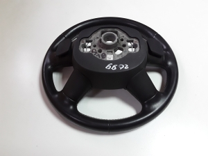  Steering wheel 