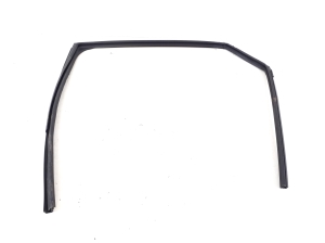   Autre pièce de porte latérale arrière  - 68152-78010 