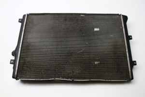 Volkswagen Golf VI (2008–2013) Motorkühler 1K0121521DD - 3