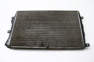 AUDI A3 8P (2003–2012) Radiateur de refroidissement 203442570 - 5