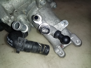 Skoda Kodiaq (2017–2026) Accelerator valve 04L128059AA - 5