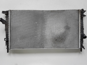  Cooling radiator 