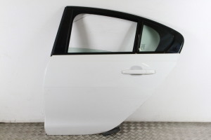 Rear side doors