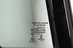Jaguar XE (2015–2026) Rear side doors - 2
