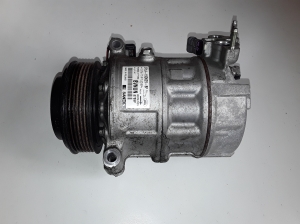  Air conditioner compressor 