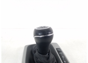 Mercedes Benz GLK-Class 204 (2008–2015) Ātrumkārbas sviras apdare A2042673310 - 6