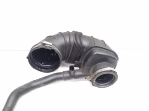  Air intake hose 