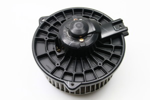 Honda Stream I (2000–2006) Salongi puhuri mootor 1940001610 - 4